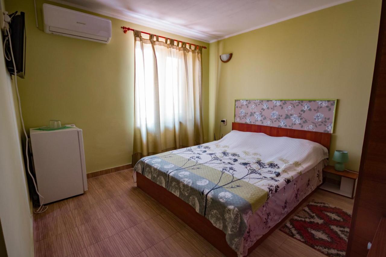 Vila Victor - Adults Only Hotel Techirghiol Buitenkant foto
